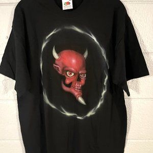 Men's Red Devil Horn Face Vintage Black T Shirt Tee Shirt Size Short Sleeve